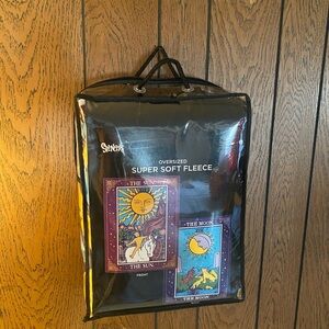 Spencer Oversized Super Soft Fleece Blanket